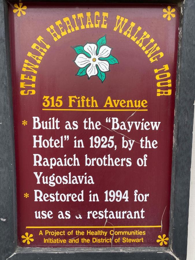 Historic Hotel Bayview Stewart ภายนอก รูปภาพ