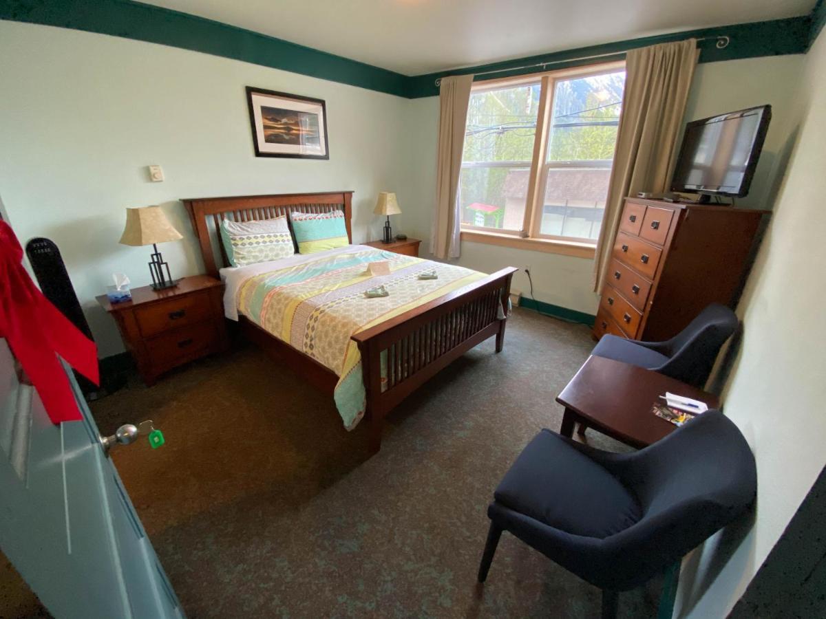 Historic Hotel Bayview Stewart ภายนอก รูปภาพ
